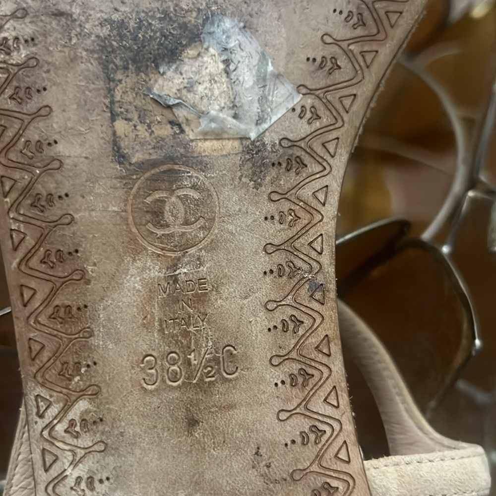CHANEL
Sandal
38.5
Good condition - Picture 5 of 8